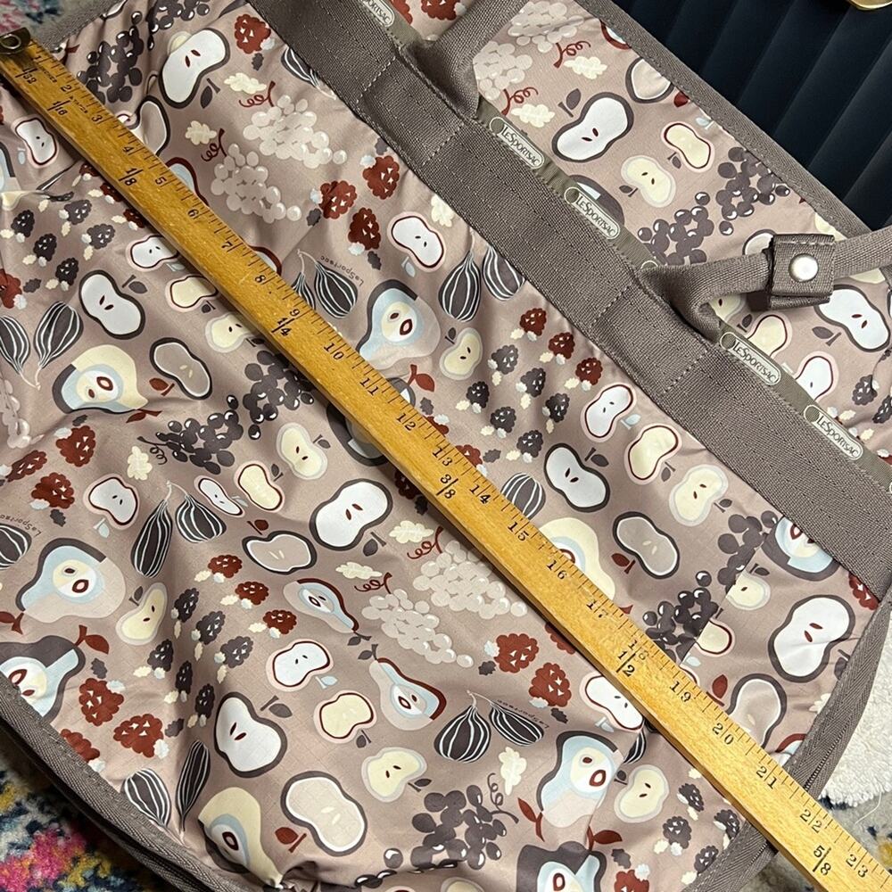 • - Picture 10 of 16